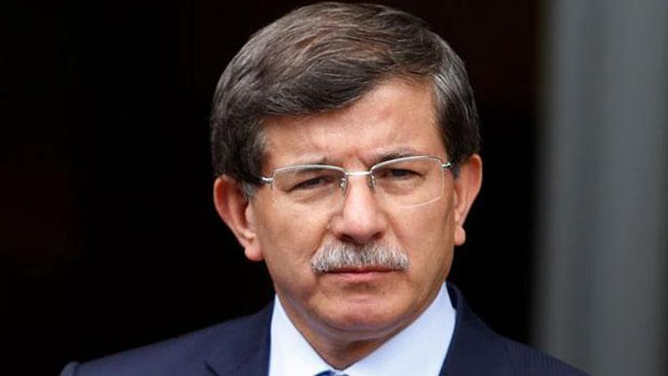 Başbakan Ahmet Davutoğlundan Ankaradaki saldırı ile ilgili Twitter mesajları