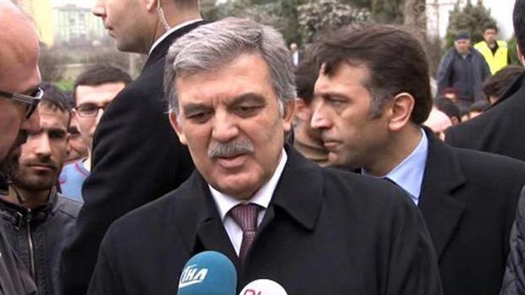 Abdullah Gül: Cumhuriyet tarihinin en zor günlerinden geçiyoruz