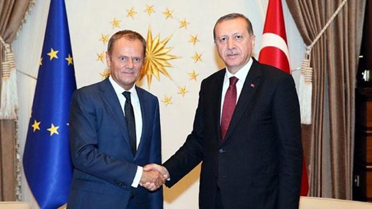Erdoğan ve Tusk telefonda görüştü