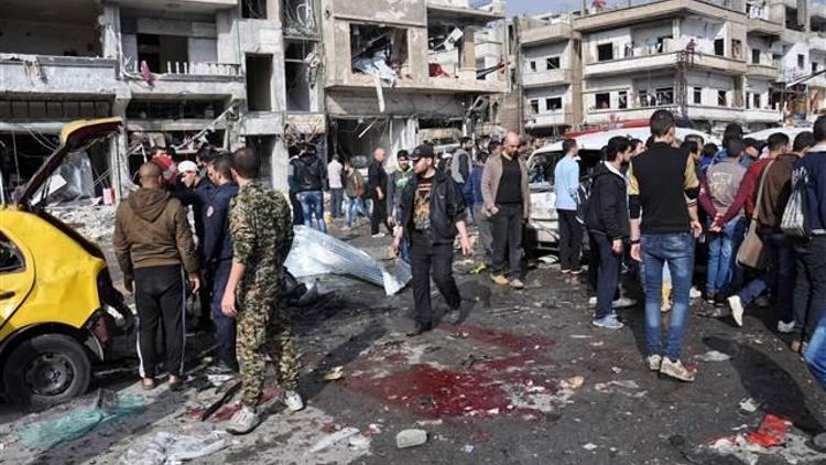 Suriyenin Humus şehrinde iki bomba yüklü araç patlatıldı