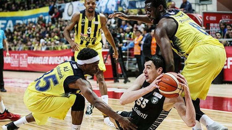 Fenerbahçe 67-65 Darüşşafaka Doğuş