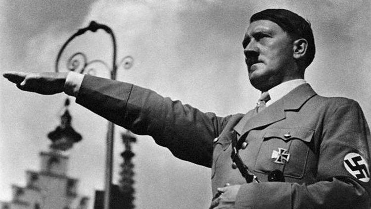 Adolf Hitlerin hastalığından ötürü cinsel organı çok küçüktü