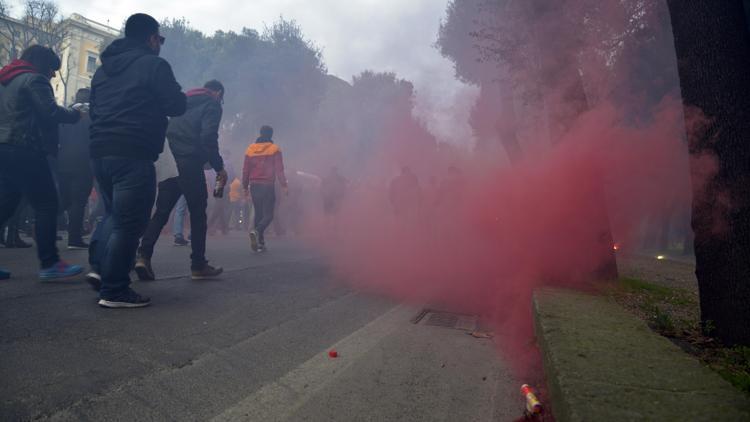 Galatasaray taraftarına resmen işkence