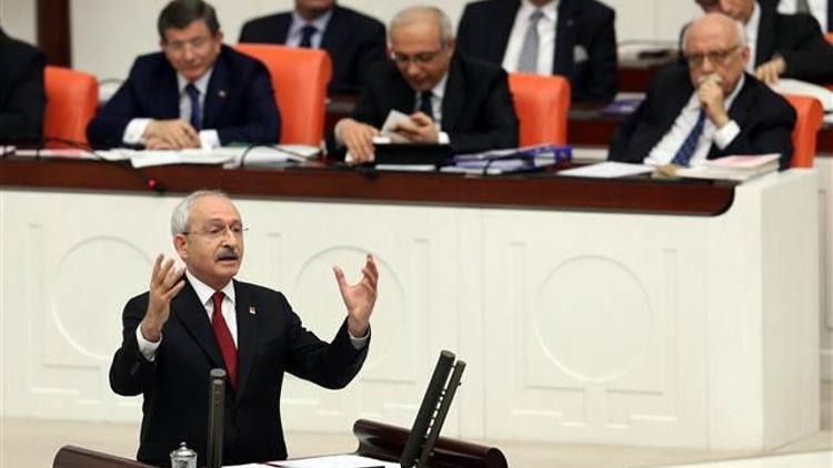 Kemal Kılıçdaroğlu bütçe konuşmasında Başbakan Davutoğluna sorular yöneltti