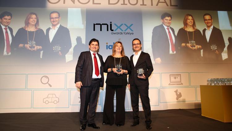 MIXX Awards Türkiye ödülleri sahiplerini buldu
