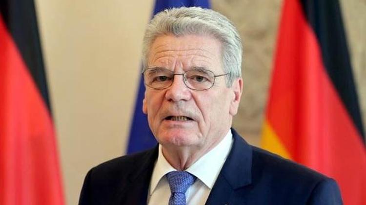 Alman cumhurbaşkanı: Nefret saçanları ve kundakçıları izole edin