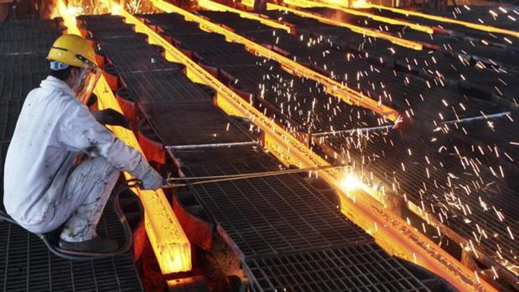 Çin kömür ve çelik sektörlerinden 1.8 milyon işçinin çıkarılacağını tahmin ediyor