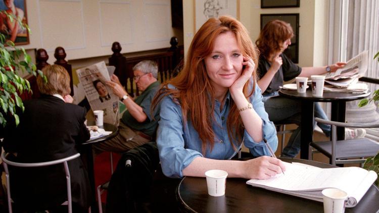 J.K. Rowling: Harry Potter serisini bu sandalyede oturarak yazdım