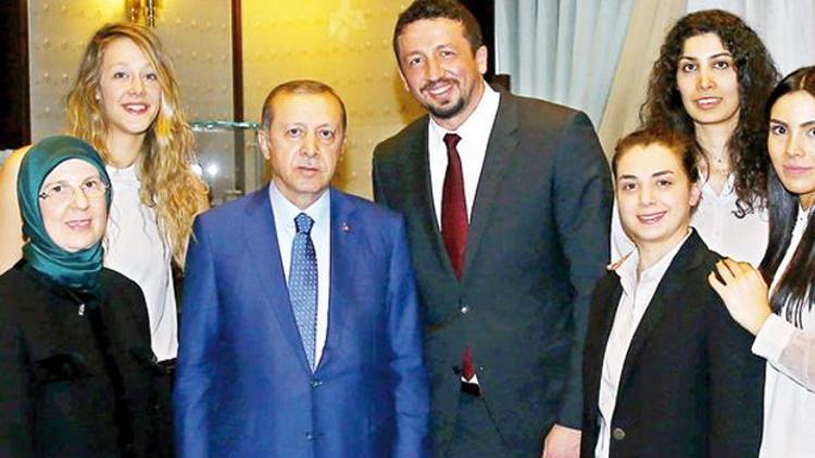 Cumhurbaşkanına en uzun danışman Hidayet Türkoğlu