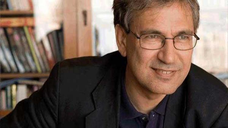 Orhan Pamuk imzalayacak