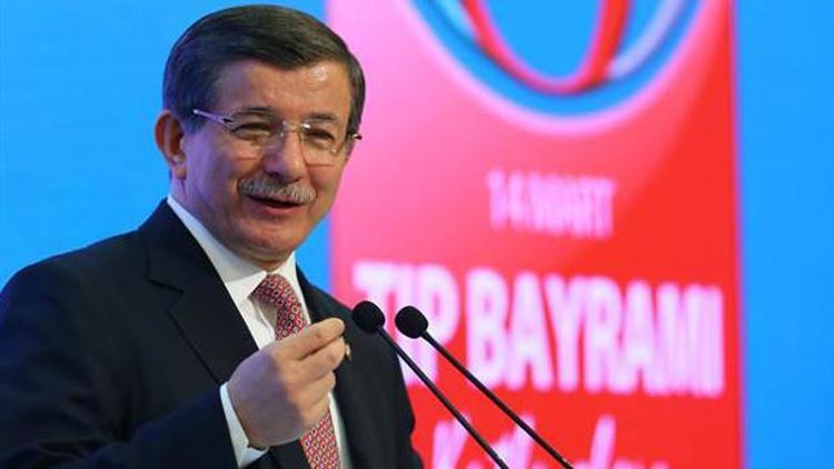 Başbakan Davutoğlu: Doktora şiddet uygulayan tutuklanacak