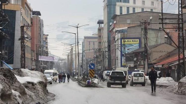 Yüksekova ve Nusaybinde sokağa çıkma yasağı ilan edildi