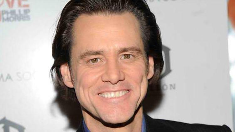 Jim Carrey gizemli bir kadınla görüntülendi