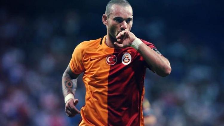 Sneijder: O an Umutun yanındaydım