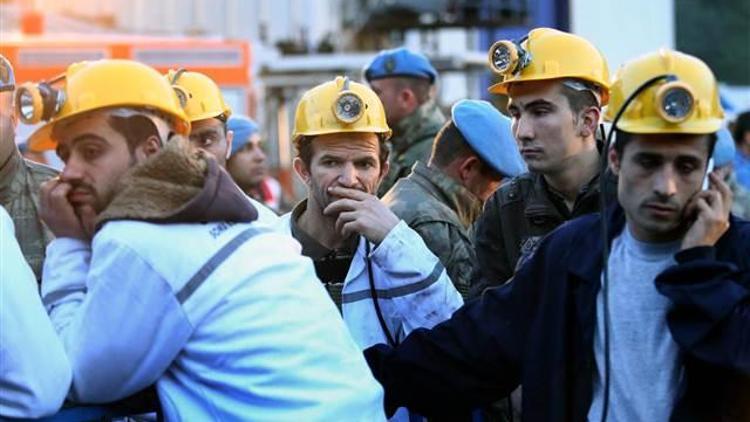 Soma’da, cep mesajıyla işten çıkartılan 2832 madenciye tazminat sürprizi