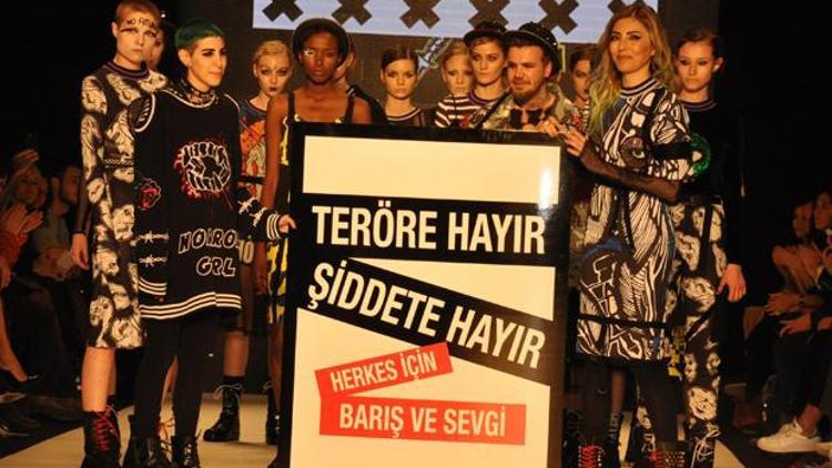 Fashion Week İstanbul devam ediyor