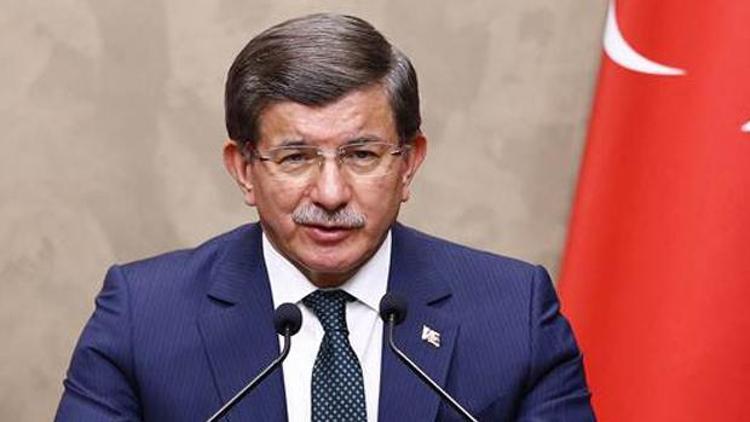 Başbakan Davutoğlu: Sığınmacı krizi Türkiye için bir pazarlık meselesi değil