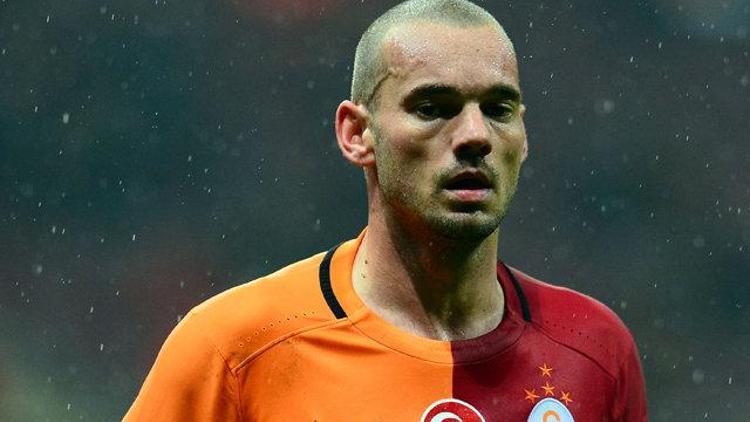 Wesley Sneijder ayrılıyor