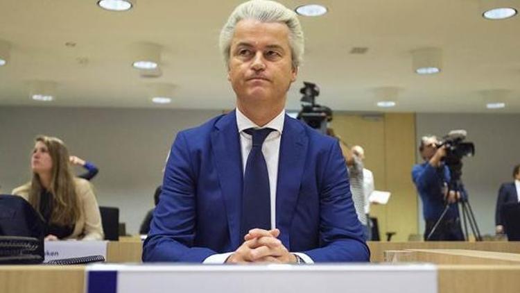 Hollandada ırkçı lider Wilders yargılanıyor