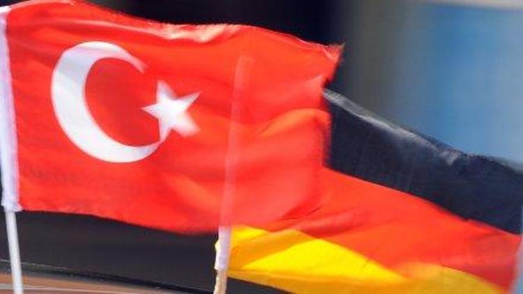 Spiegel Online: Alman diplomatik temsilciliklere saldırı istihbaratı CIA, MİT ve Peşmerge’den geldi