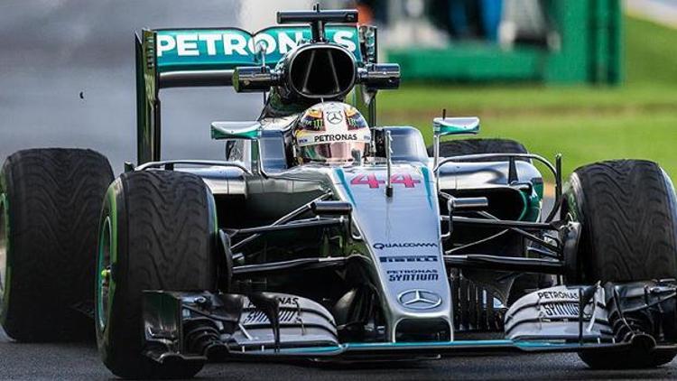 Avustralya Grand Prixsine Hamilton ilk sırada başlayacak