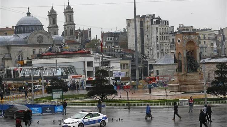 Patlama sonrası Taksim Meydanı