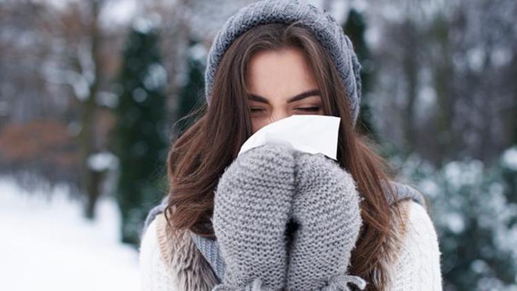 Hastalığınız alerjik nezle mi yoksa soğuk algınlığı mı