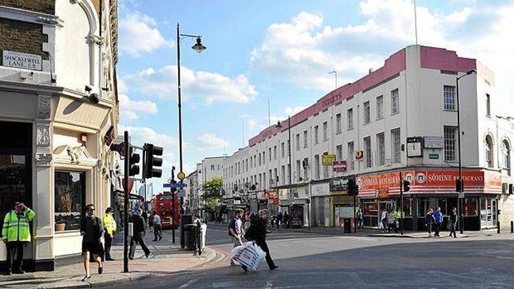 Londra polisinden Türkçe Twitter hesabı