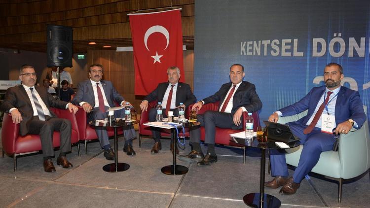 Adana’nın kentsel dönüşümü zirvede konuşuldu