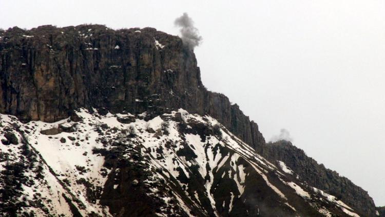 PKK’lılar Derecik’te sınır bölüğüne uçaksavarla saldırdı