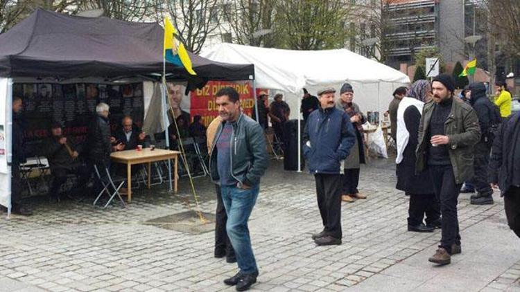 Brükseldeki PKK çadırı yeniden kuruldu