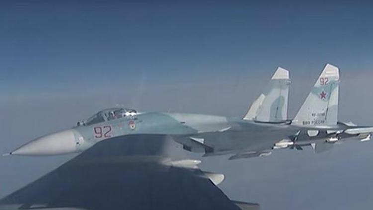 NATO uçaklarıyla Rus Su-27 jetleri arasındaki gerginlik