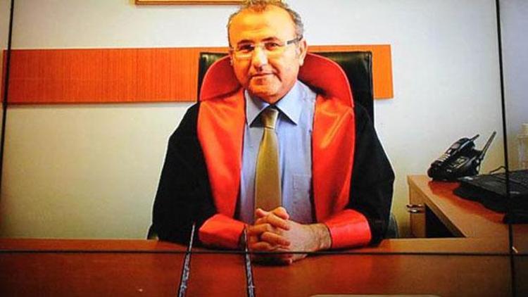 Şehit Savcı Mehmet Selim Kiraz için adliyede tören