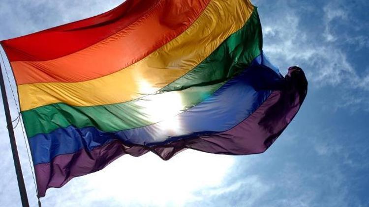 LGBTİ bayrağı ilk kez pul oluyor