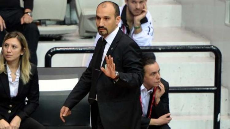 Beşiktaşta Ömer Burahalı istifa etti