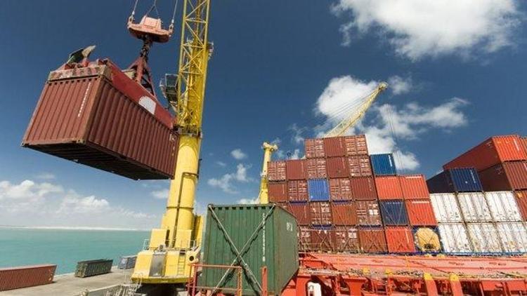 Martta ihracat arttı, ithalat azaldı