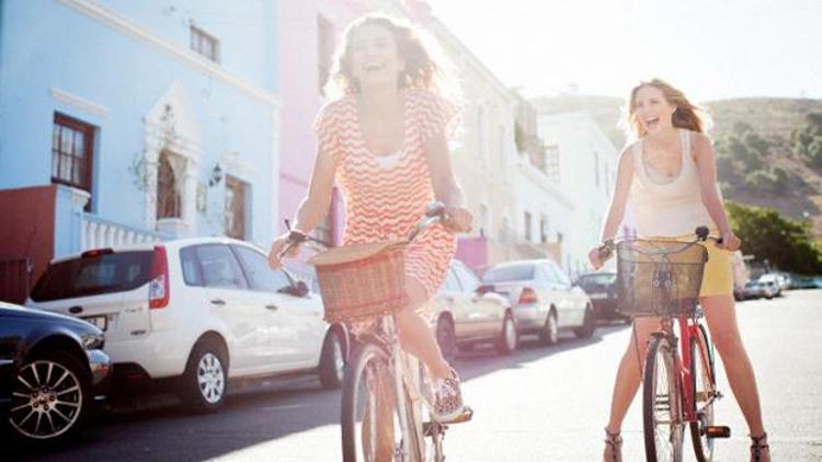 Kadınlara kanserden korunma için bisiklet önerisi