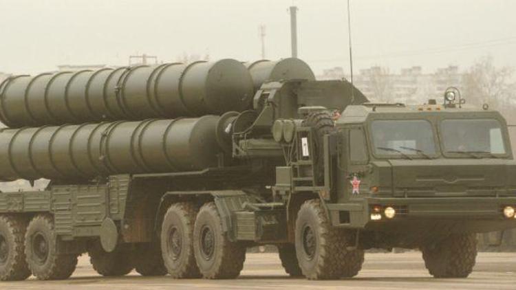 Rusya İran’a S-300 füzeleri gönderiyor