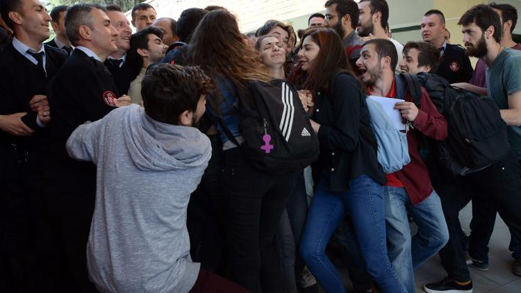 Anadolu Üniversitesi cezalı öğrenciler üniversiteye alınmadı