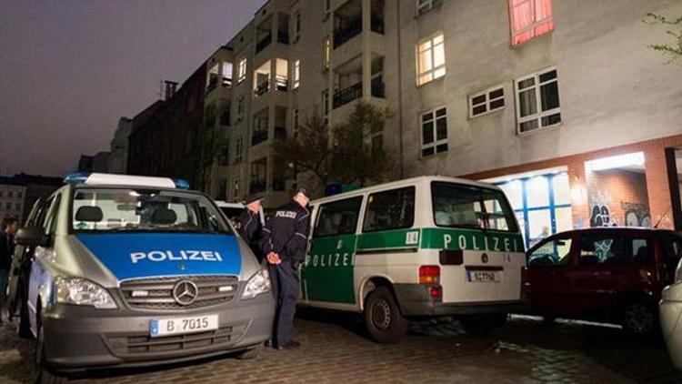 Berlinde aile çetesine polis operasyonu