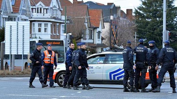 Brükseldeki terör saldırılarıyla ilgili 2 kişi tutuklandı