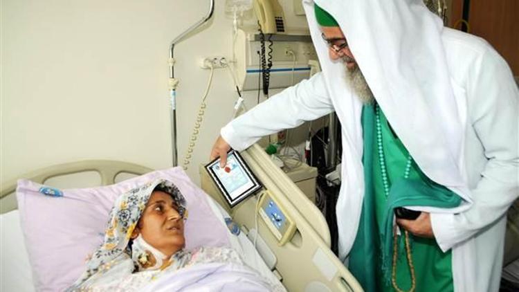 Kızı Rabia Babürün organlarının nakledildiği hastaları ziyaret etti: Onlar canımın parçaları