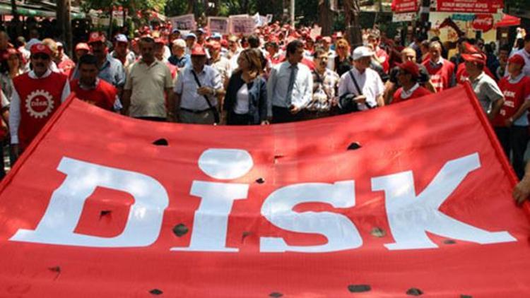 DİSK: 1 Mayısta Taksimdeyiz