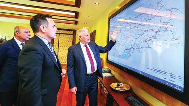 Bakan Hürriyete açıkladı: 4 saatlik yol 4 dakikaya düşecek