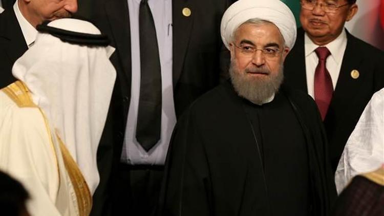 İslam İşbirliği Teşkilatı Zirvesinde Ruhani ile Kral Selman karşı karşıya