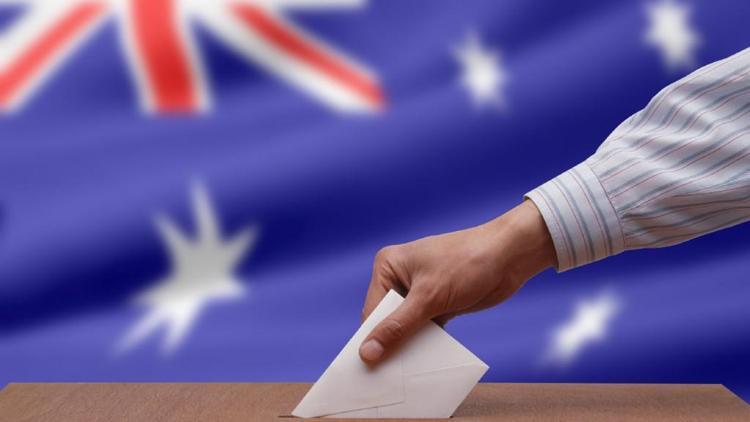 Avustralyada erken seçimin yolu açıldı
