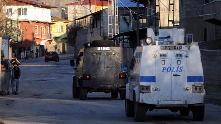 Hücre evine baskın... 1 polis şehit oldu, 1 terörist öldürüldü