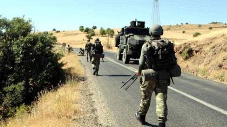 2 PKK’lı öldürüldü, 1 köy korucusu yaralandı