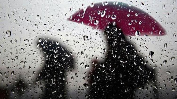 Meteoroloji: Hava sıcaklıkları 10-15 derece azalacak, yağmur geliyor