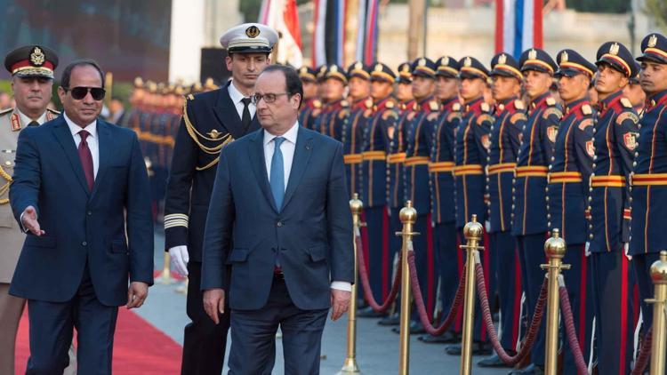Milyar dolarlık anlaşmalar Hollandea darbeyi unutturdu